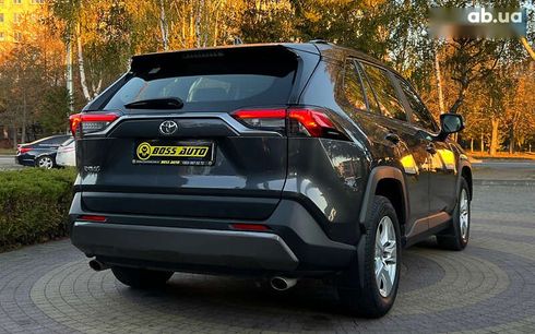 Toyota RAV4 2020 - фото 7