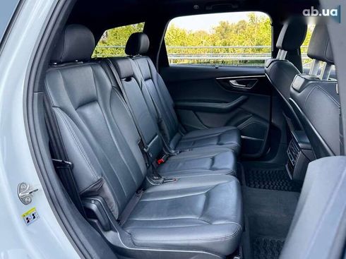 Audi Q7 2021 - фото 22