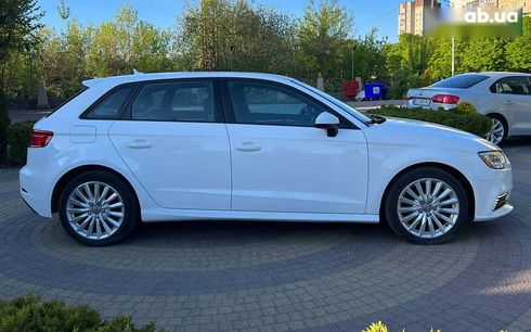 Audi A3 2016 - фото 8