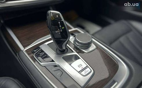 BMW 7 серия 2019 - фото 19