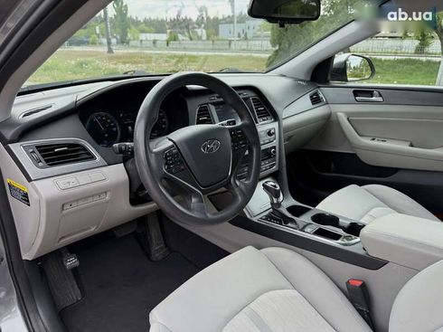 Hyundai Sonata 2016 - фото 30