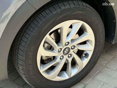 Hyundai Tucson 2015 серый - фото 10