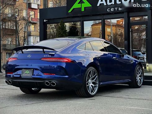 Mercedes-Benz AMG GT 4 2019 - фото 17