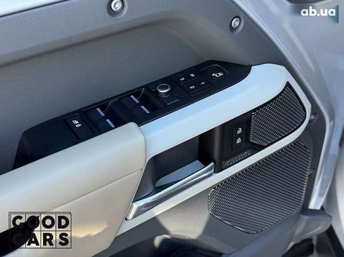 Land Rover Defender 2020 - фото 17
