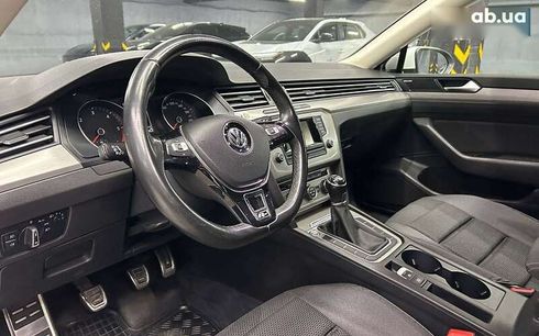 Volkswagen Passat 2016 - фото 11