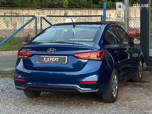 Hyundai Accent 2019 - фото 10