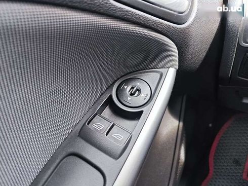 Ford Focus 2014 - фото 16