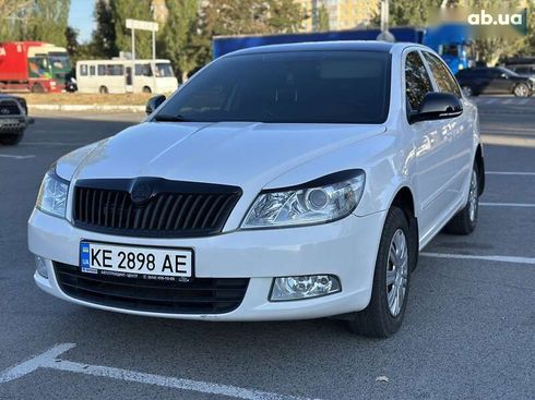 Skoda Octavia 2012 - фото 9