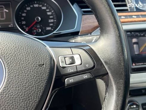 Volkswagen passat b8 2015 серый - фото 16