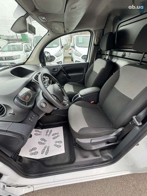 Renault Kangoo 2020 - фото 13