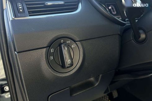 Skoda Octavia 2019 - фото 22
