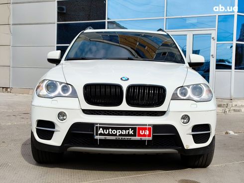 BMW X5 2011 белый - фото 2