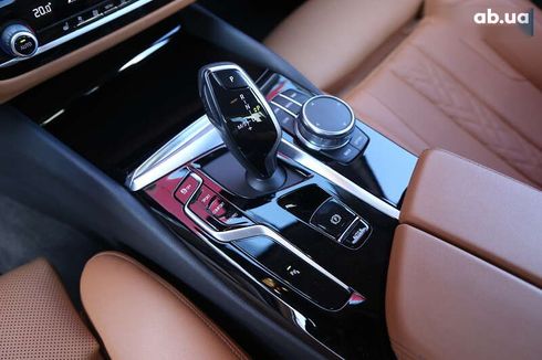 BMW 5 серия 2021 - фото 24