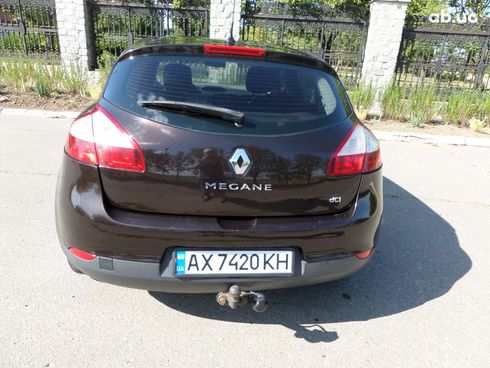 Renault Megane 2011 коричневый - фото 8