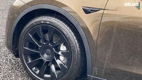 Tesla Model Y 2021 - фото 12