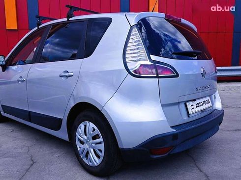 Renault Scenic 2012 - фото 6