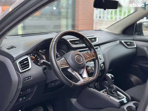 Nissan Qashqai 2019 - фото 16