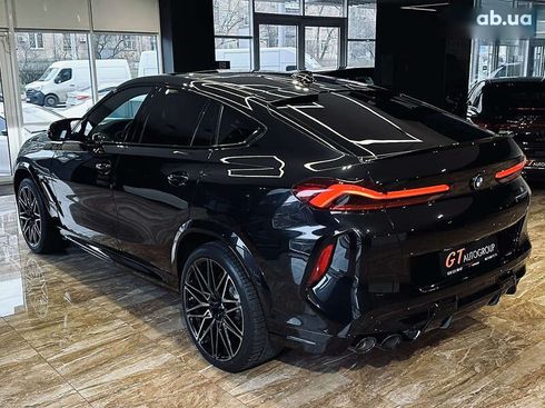 BMW X6 M 2022 - фото 13