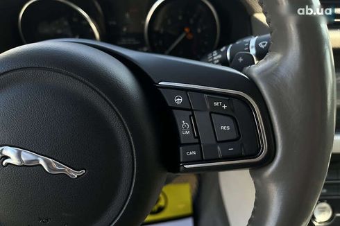 Jaguar XF 2016 - фото 23