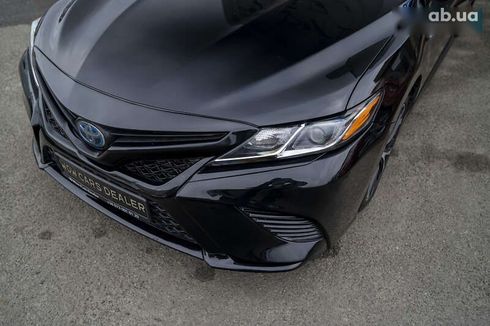 Toyota Camry 2019 - фото 8