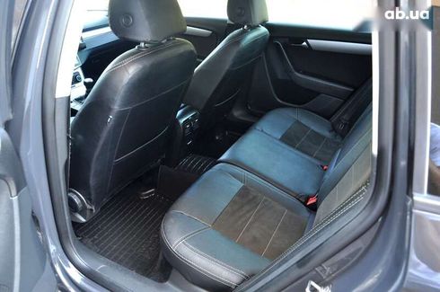 Volkswagen Passat 2011 - фото 17