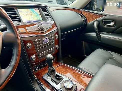 Infiniti QX80 2017 - фото 22
