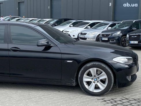 BMW 5 серия 2011 черный - фото 2