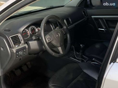 Opel Vectra 2008 - фото 17