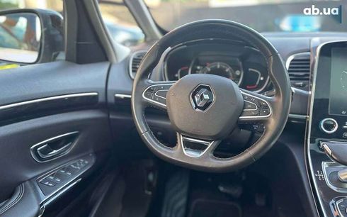 Renault Espace 2016 - фото 13