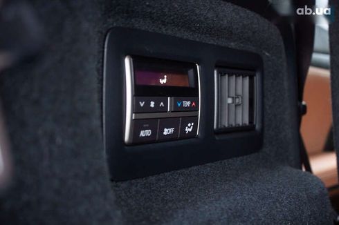 Lexus RX 2018 - фото 28
