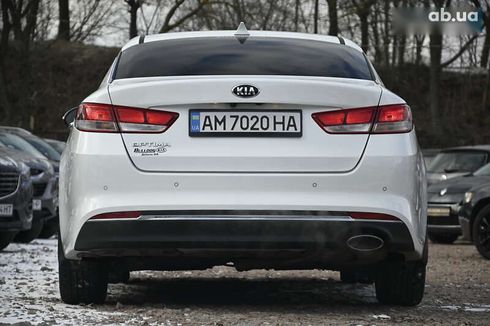 Kia Optima 2018 - фото 10