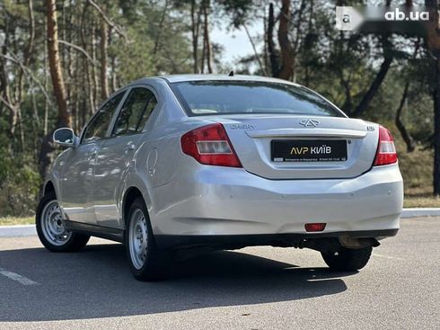 Chery E5 2014 - фото 13