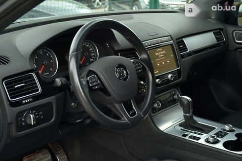 Volkswagen Touareg 2015 - фото 29