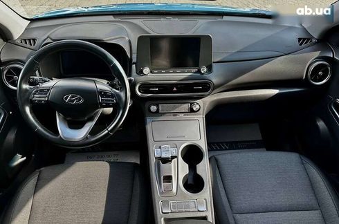 Hyundai Kona Electric 2022 - фото 15