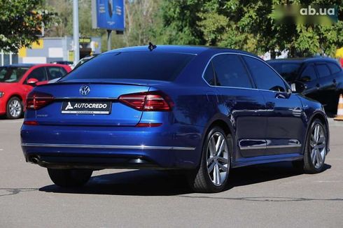 Volkswagen Passat 2017 - фото 7