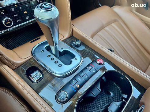 Bentley Continental GT 2014 - фото 29
