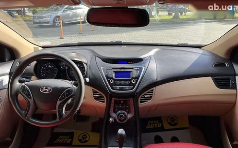 Hyundai Elantra 2013 - фото 9
