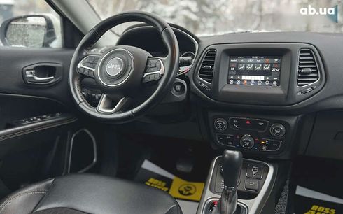 Jeep Compass 2020 - фото 15