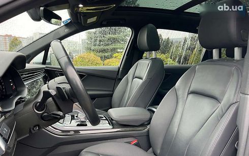 Audi Q7 2020 - фото 9