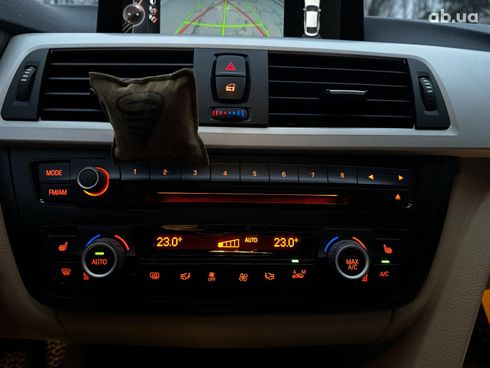 BMW 3 Series Gran Turismo 2013 синий - фото 24