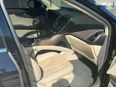 Lincoln MKX 2018 - фото 23