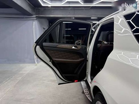 Mercedes-Benz M-Класс 2013 - фото 19