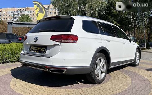 Volkswagen passat alltrack 2018 - фото 7