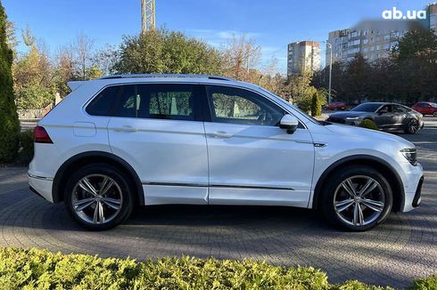Volkswagen Tiguan 2018 - фото 8