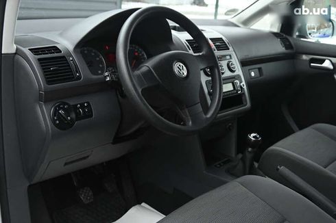 Volkswagen Touran 2008 - фото 19