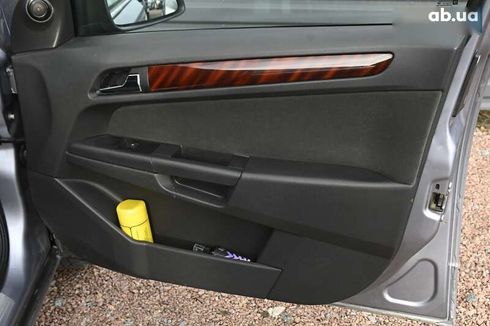 Opel Astra 2004 - фото 26