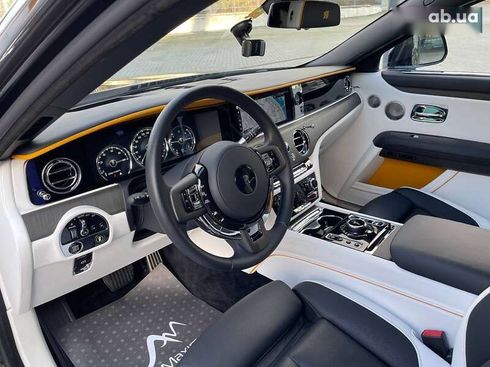 Rolls-Royce Ghost 2020 - фото 11