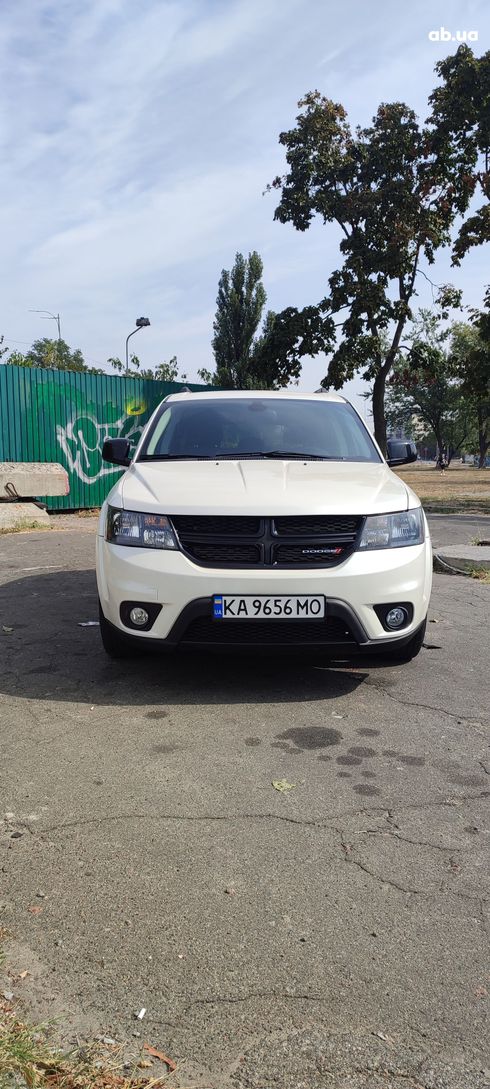 Dodge Journey 2019 белый - фото 5