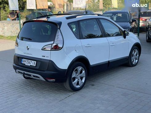 Renault Scenic 2013 - фото 14