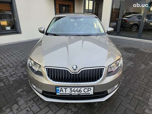 Skoda Octavia 2015 - фото 11